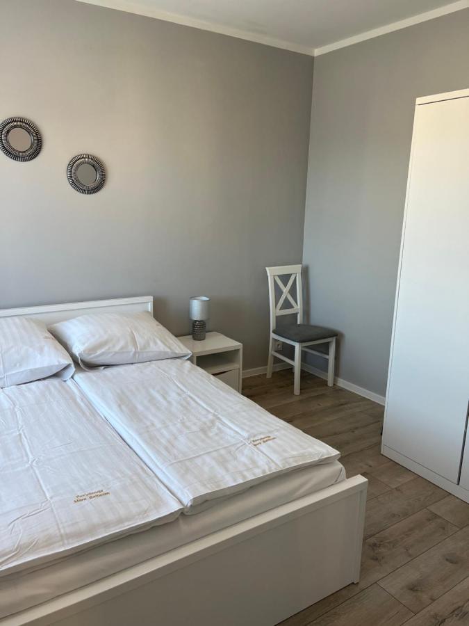 Baltic Vip Nowe Apartamenty Blisko Plazy 里沃 外观 照片