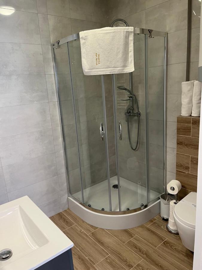 Baltic Vip Nowe Apartamenty Blisko Plazy 里沃 外观 照片