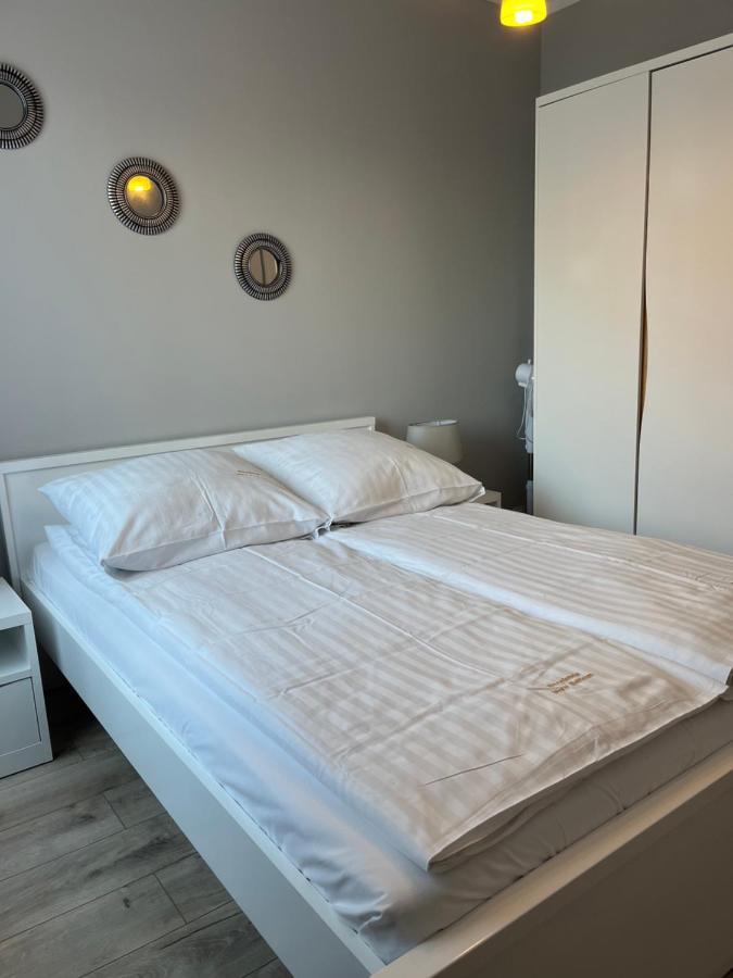 Baltic Vip Nowe Apartamenty Blisko Plazy 里沃 外观 照片