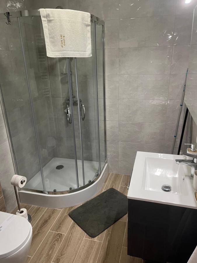 Baltic Vip Nowe Apartamenty Blisko Plazy 里沃 外观 照片